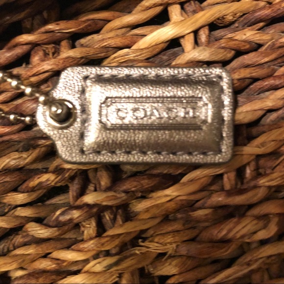 Coach wristlet - Picture 2 of 5